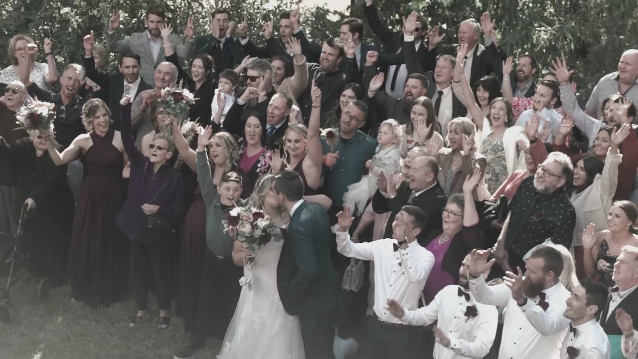 Paradise Gardens Wedding Video, Melbourne - Renae and Darcy