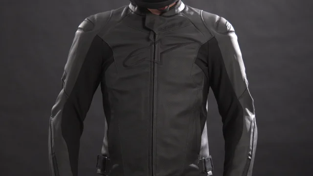 Alpinestars Faster V2 Leather Jacket Black 1100 - Worldwide Shipping!