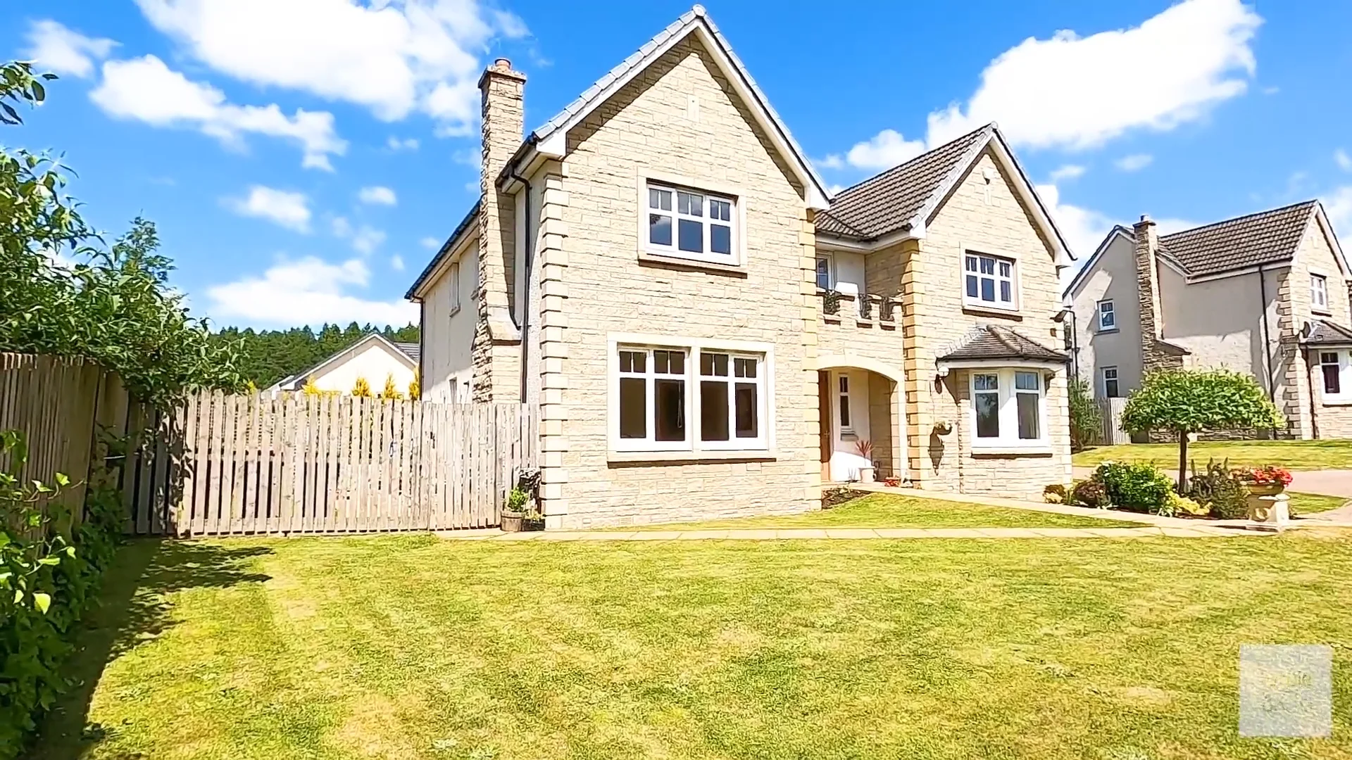 14 Balgeddie Grove, Glenrothes on Vimeo