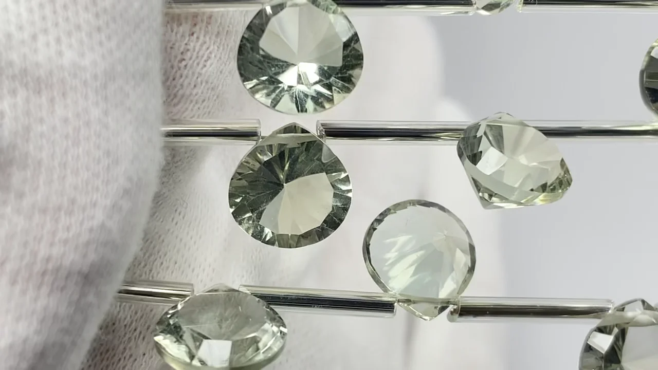 グリーンアメジスト マロン コンケーブカット10×10mm 1連（8粒