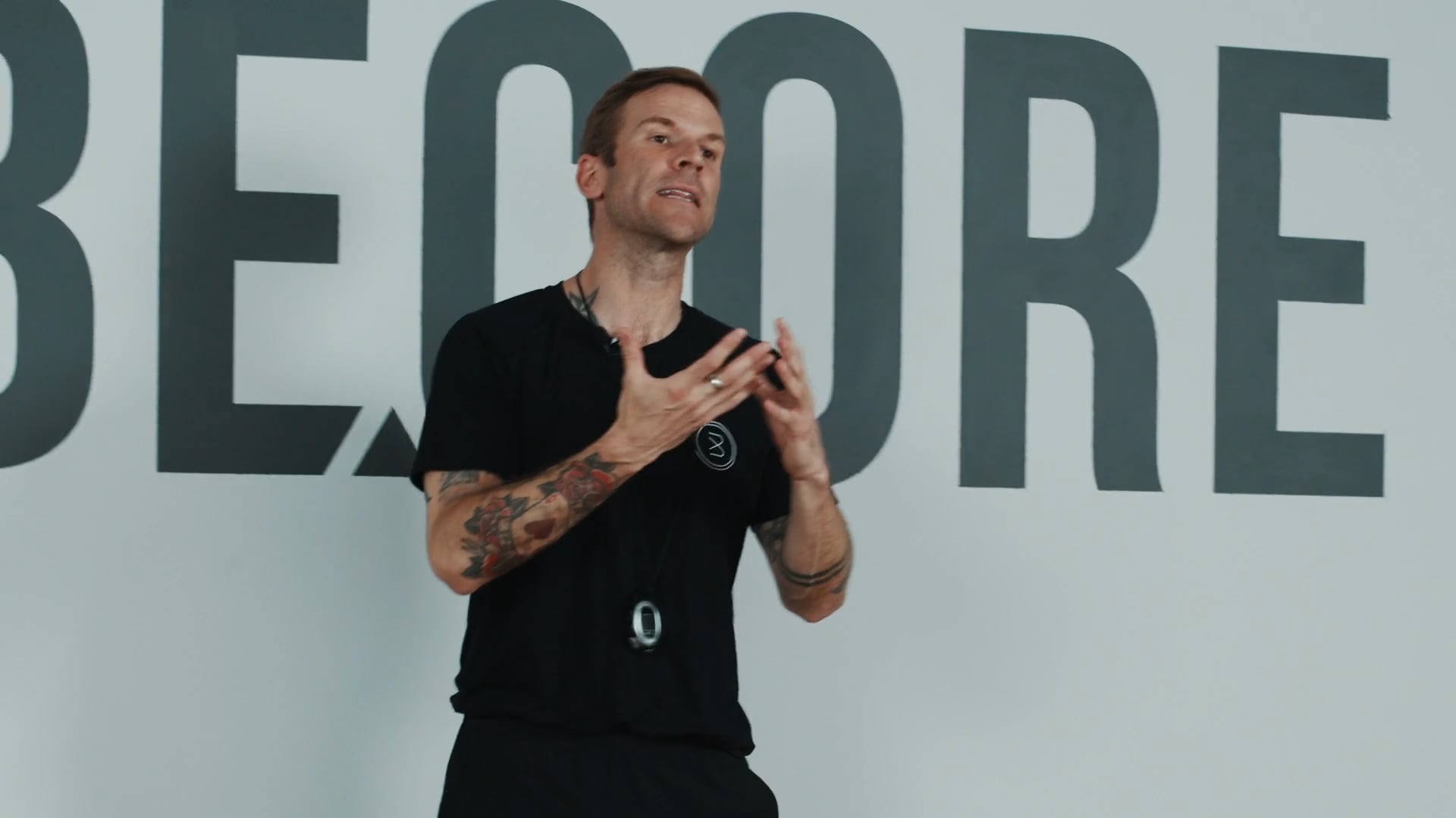 STRENGHT TRAINING FULL BODY - WITH JUSTIN - Trailer.mp4 on Vimeo