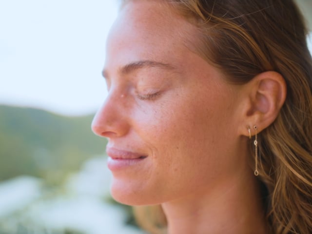 Презентація: Сандалі Source серії Solo