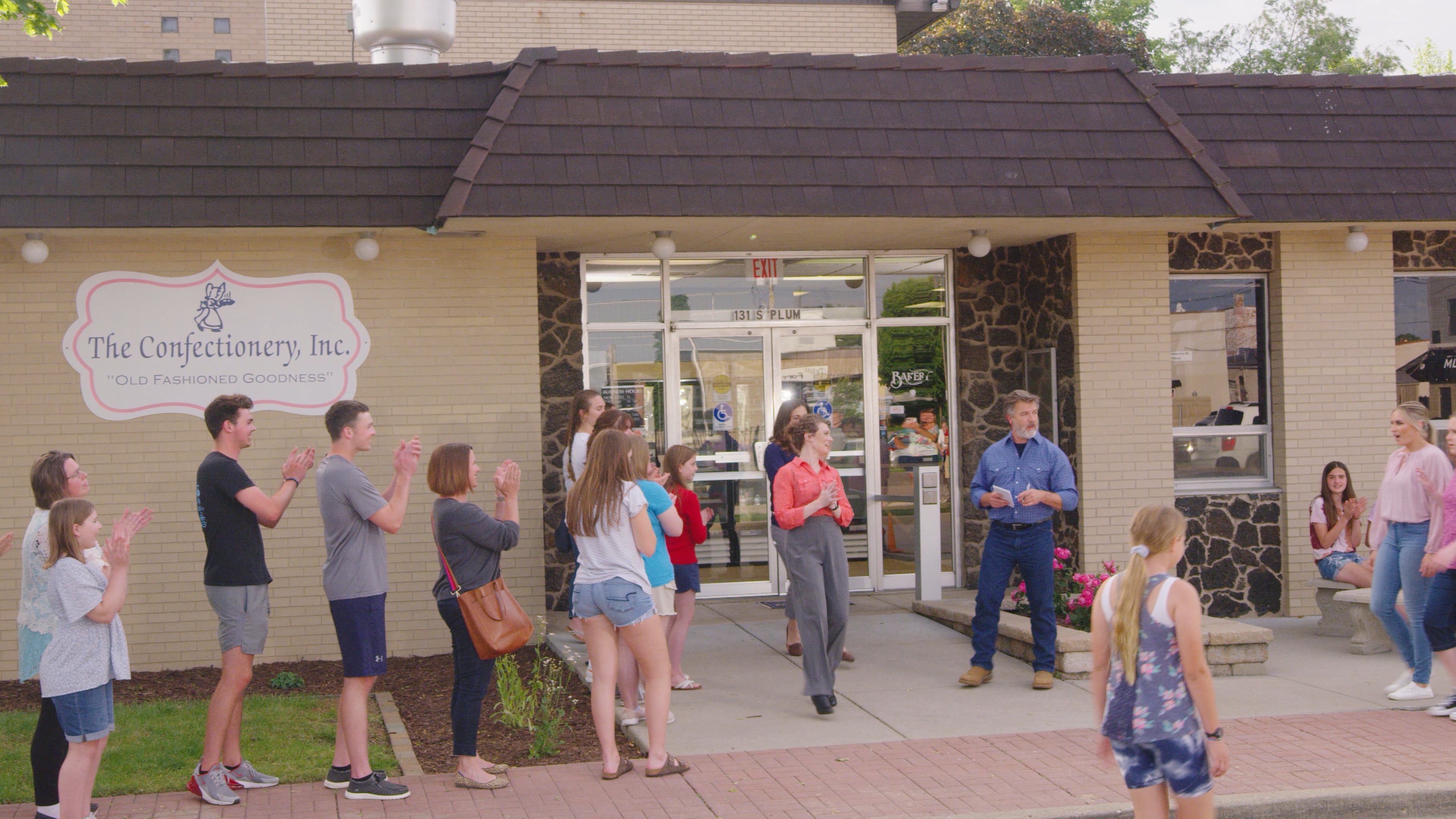 Baking Up Love Official Trailer on Vimeo