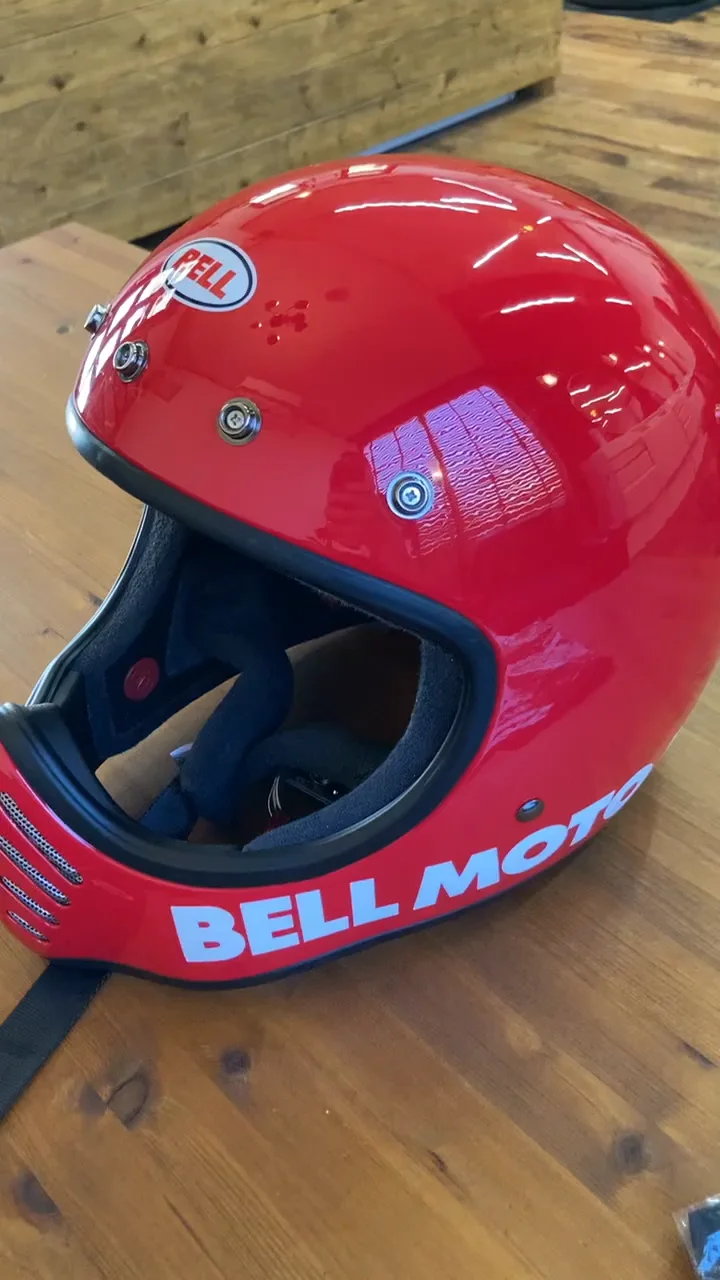 廃盤】BELL□ベルヘルメット MOTO-3 クラシック レッドBELL