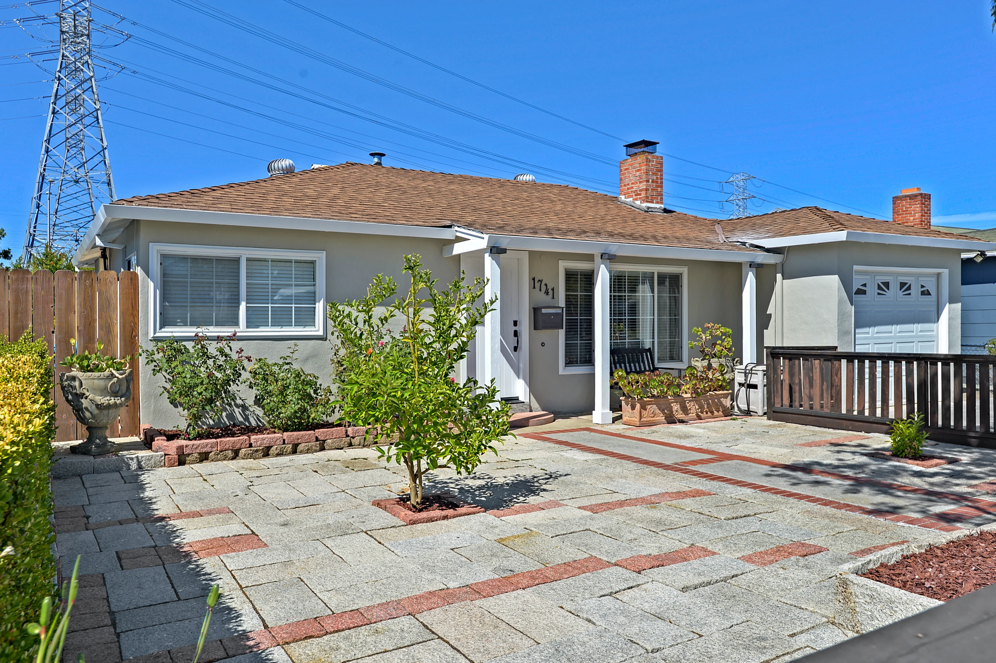 1741 Shoreview Ave, San Mateo, CA 94401 on Vimeo