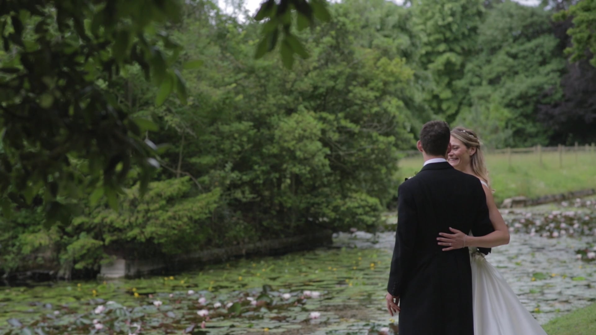 Wool Barn, Frampton on Servern // Ali and Pippa