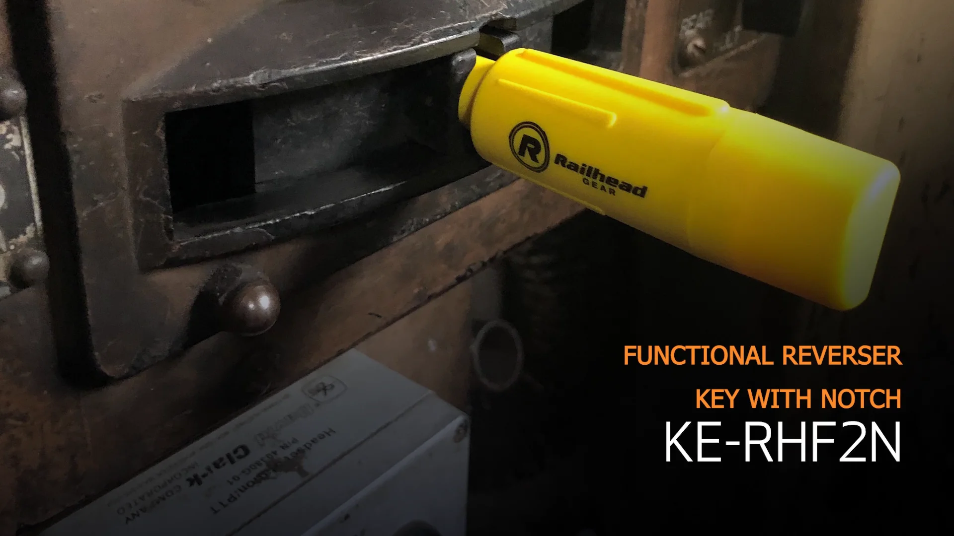 Functional reverser key with notch yellow – Railhead Corporation