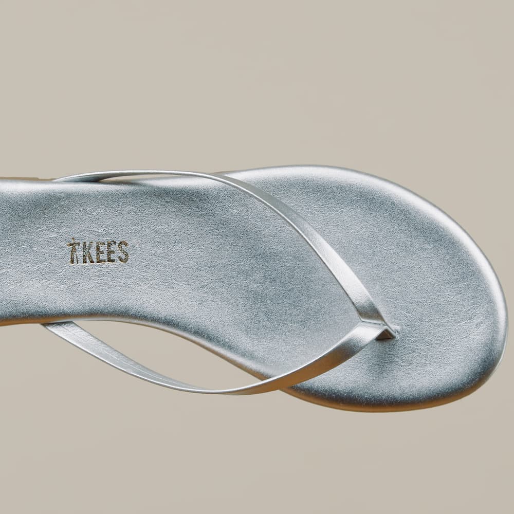 TKEES Sandal Staples Square Video