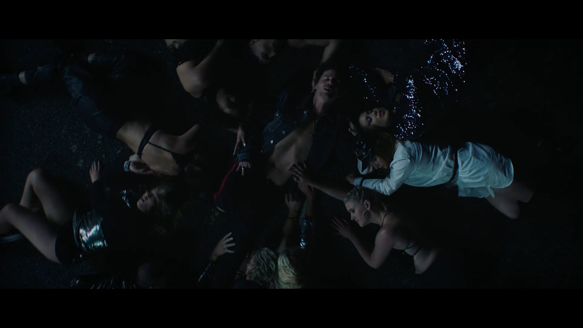 Lay Me Down ~ Ben Hazlewood (2020)