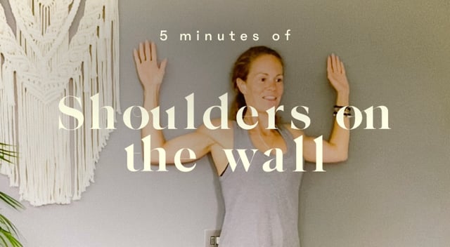 Shoulders on the wall