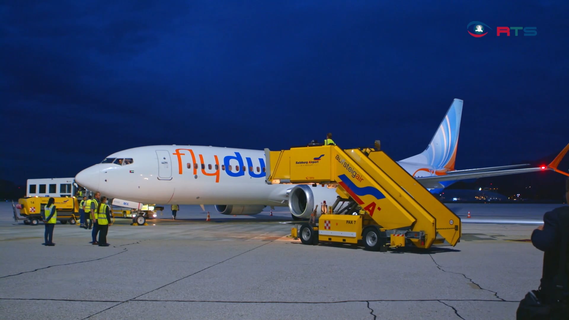 blasmusik-fuer-die-oelscheichs-salzburg-freut-sich-ueber-eine-neue-direkte-flugverbindung-nach-dubai