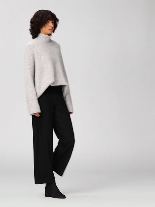 Wool straight pants