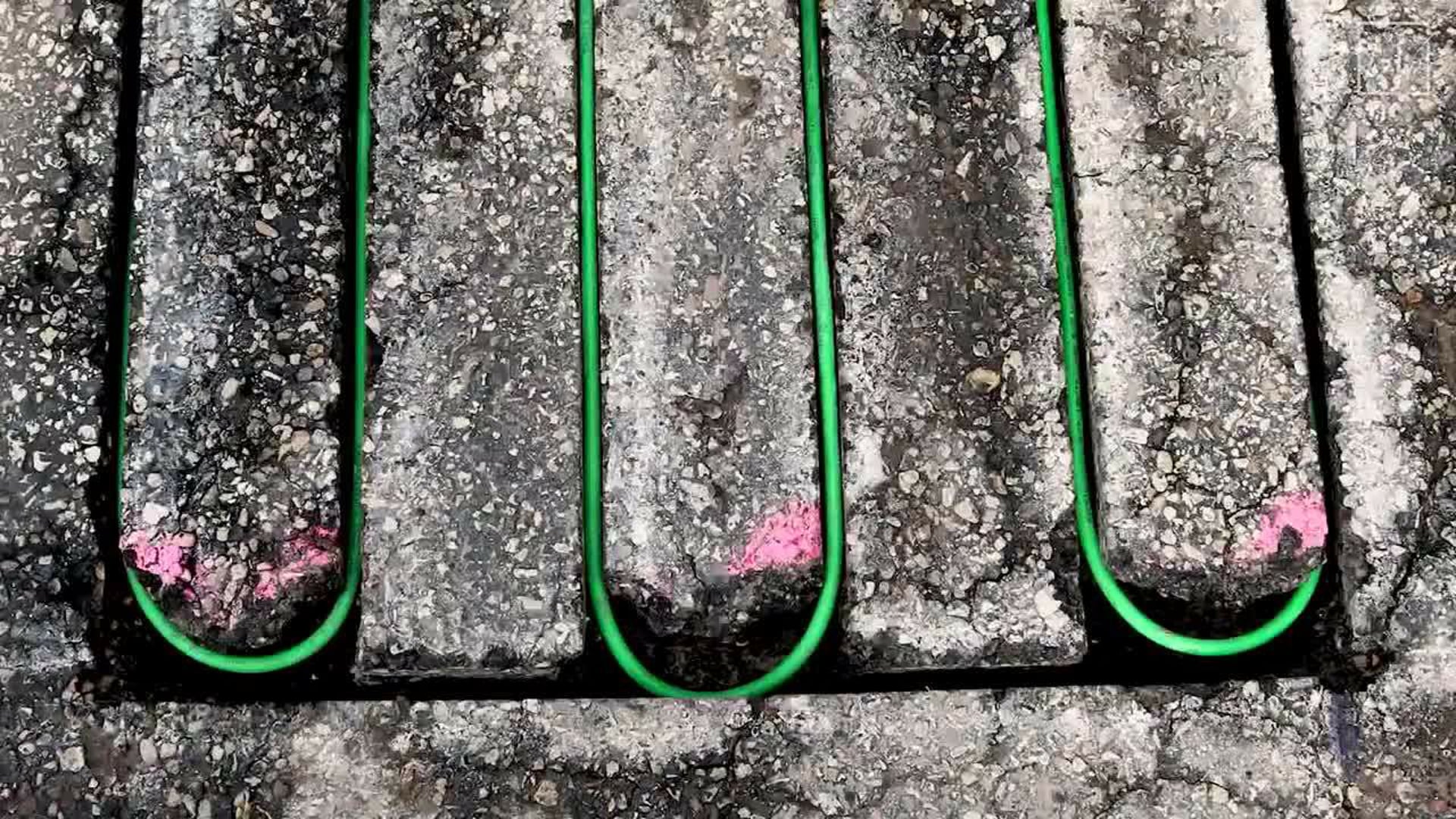 Snow Melting Kit With Heating Cable And Control, 21.38 Sq. Ft Modern