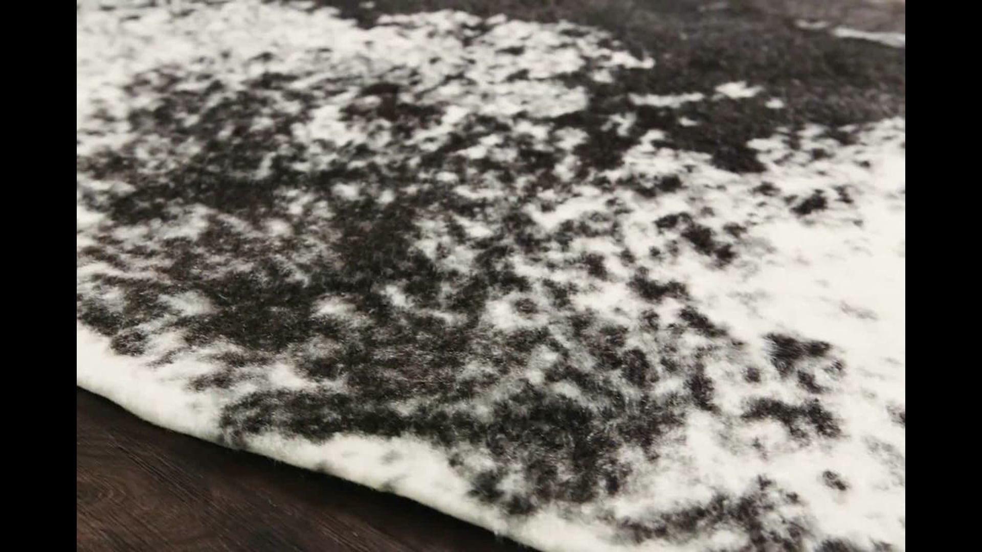 Southwestern Faux Cowhide Grand Canyon Area Rug, 6'2"x8' Southwestern Novelty Rugs by