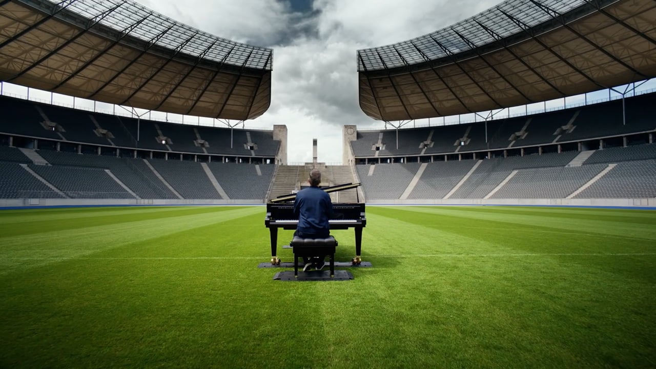Sat 1 ran Bundesliga  – Trailer (Director´s Cut)