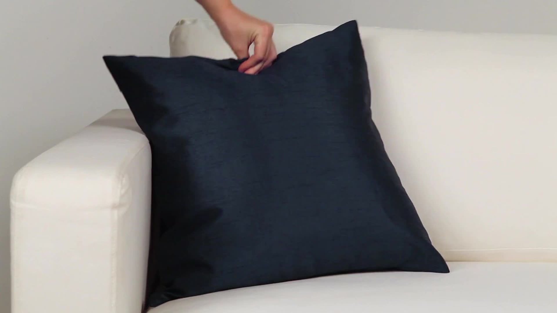 Solid Pleated Pillow 22x22x5, Down Fill