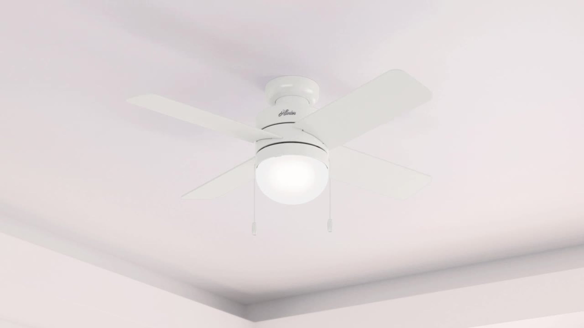 Hunter 44" Timpani Fresh White Ceiling Fan With LED Light Kit and Pull Chain, 44 Transitional