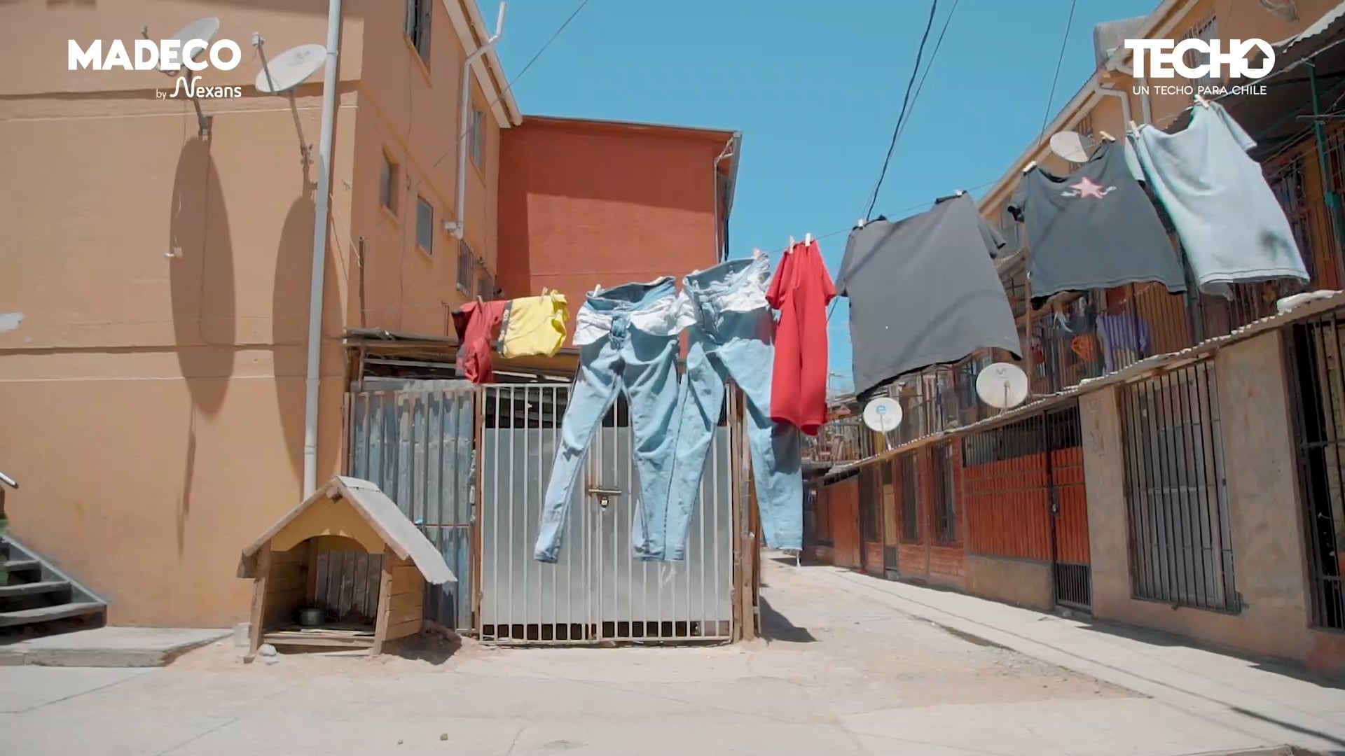 Proyecto luminarias un techo para Chile