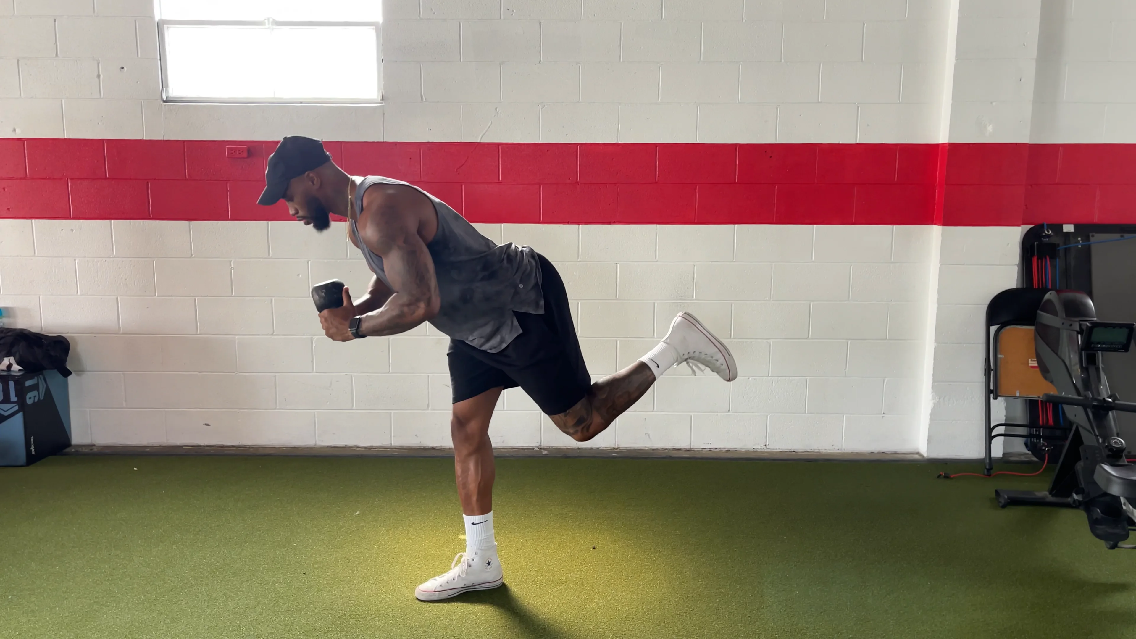 KB Stabilized Single Leg RDL on Vimeo