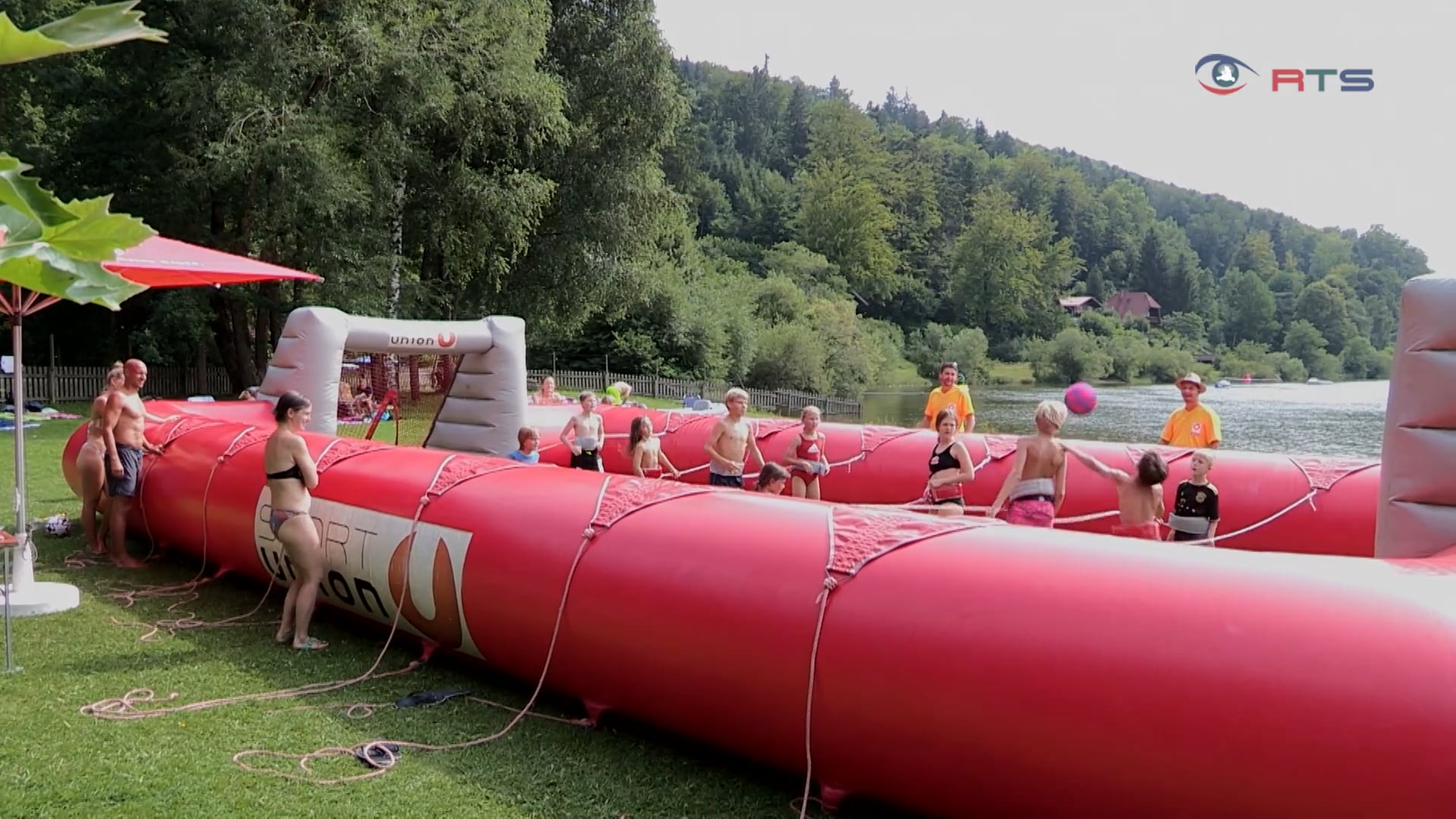 oeaab-neumarkt-oeaab-henndorf-organisieren-kindernachmittag-im-strandbad-wallersee