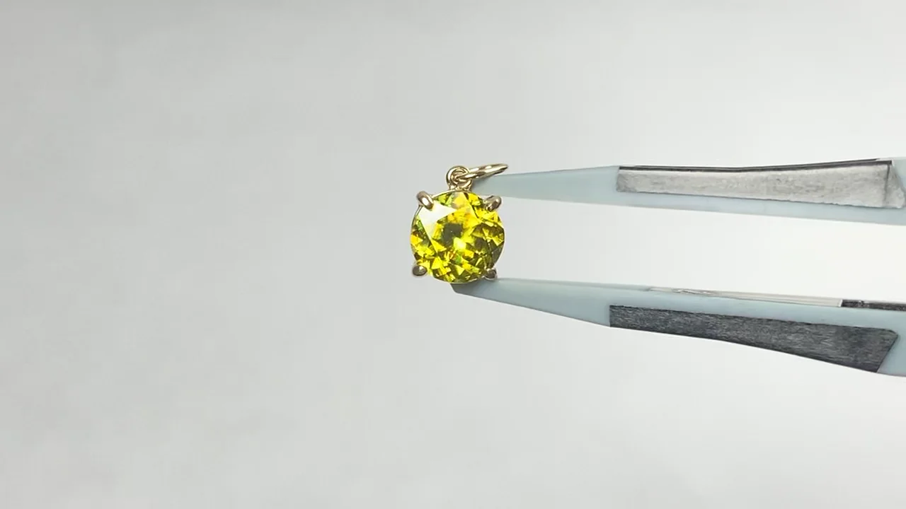 スフェーン ペンダントトップ6×6×4mm 【K10 Yellow Gold】 1個