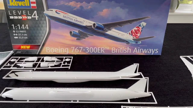 HN-Ac-Kits-Revell-Boeing 767-300ER British Airways, 1.144.MOV