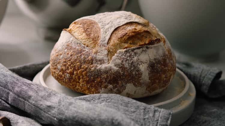 Crate & Barrel - KitchenAid Bread Bowl (Full Feature) / Director