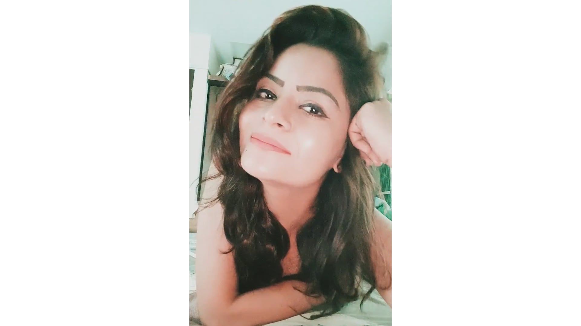 Gehana Vasisth goes NUDE on Instagram live as she defends Raj Kundra in the  pornography case on Vimeo