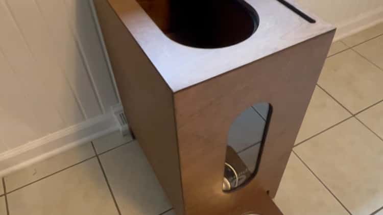 Houndsy Kibble Dispenser