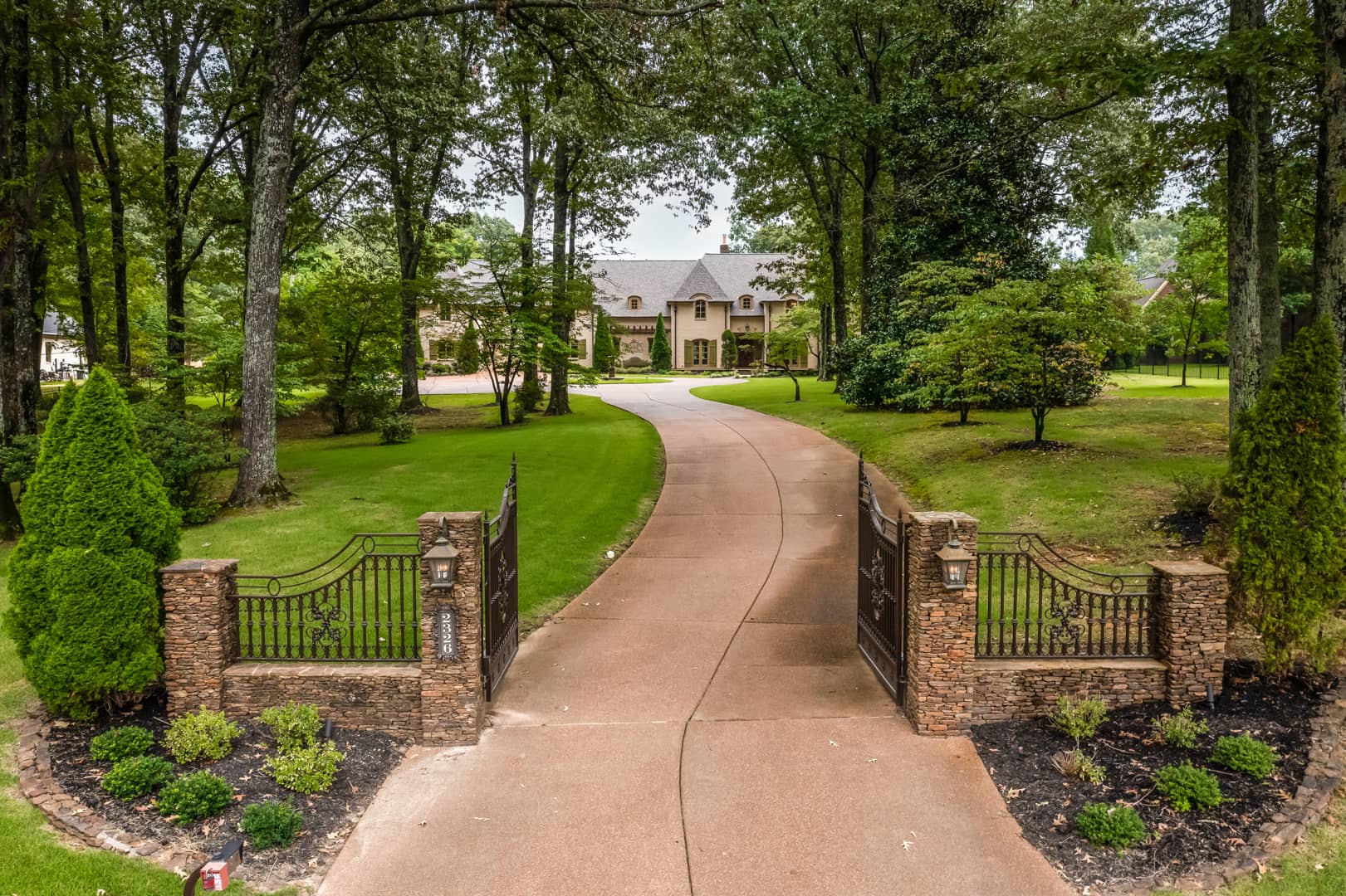 2326 Johnson Road on Vimeo