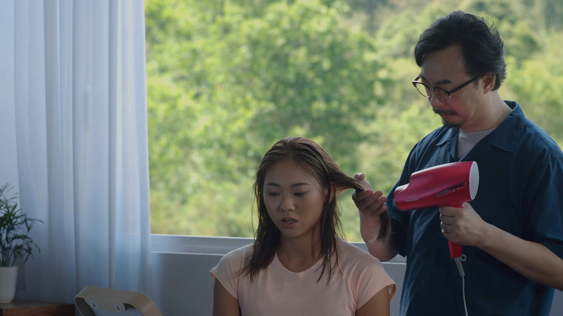 Panasonic nanoe®護髮風筒 【感受一份有高度的溫暖】