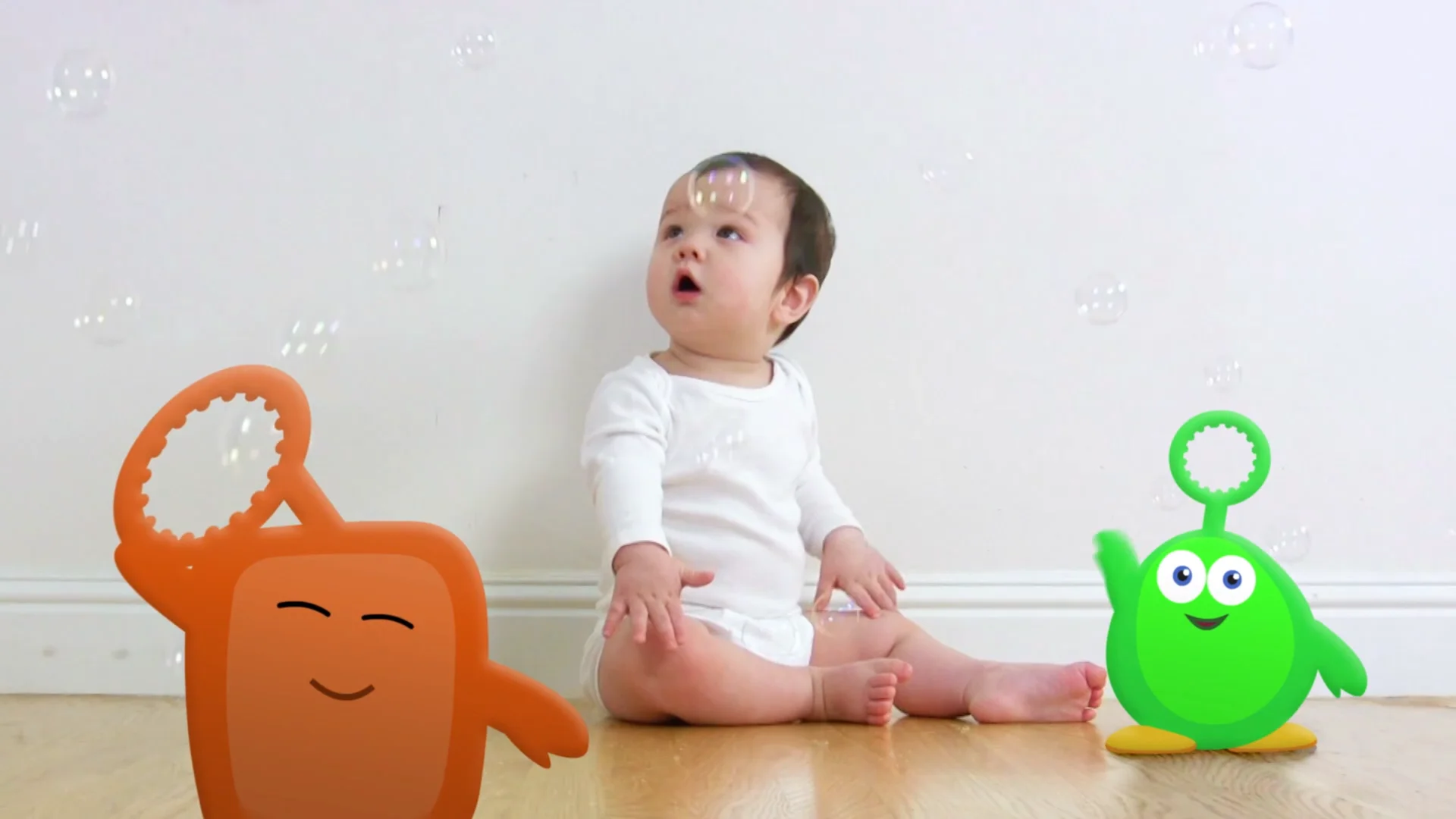 Nuby Baby's First Spoons on Vimeo