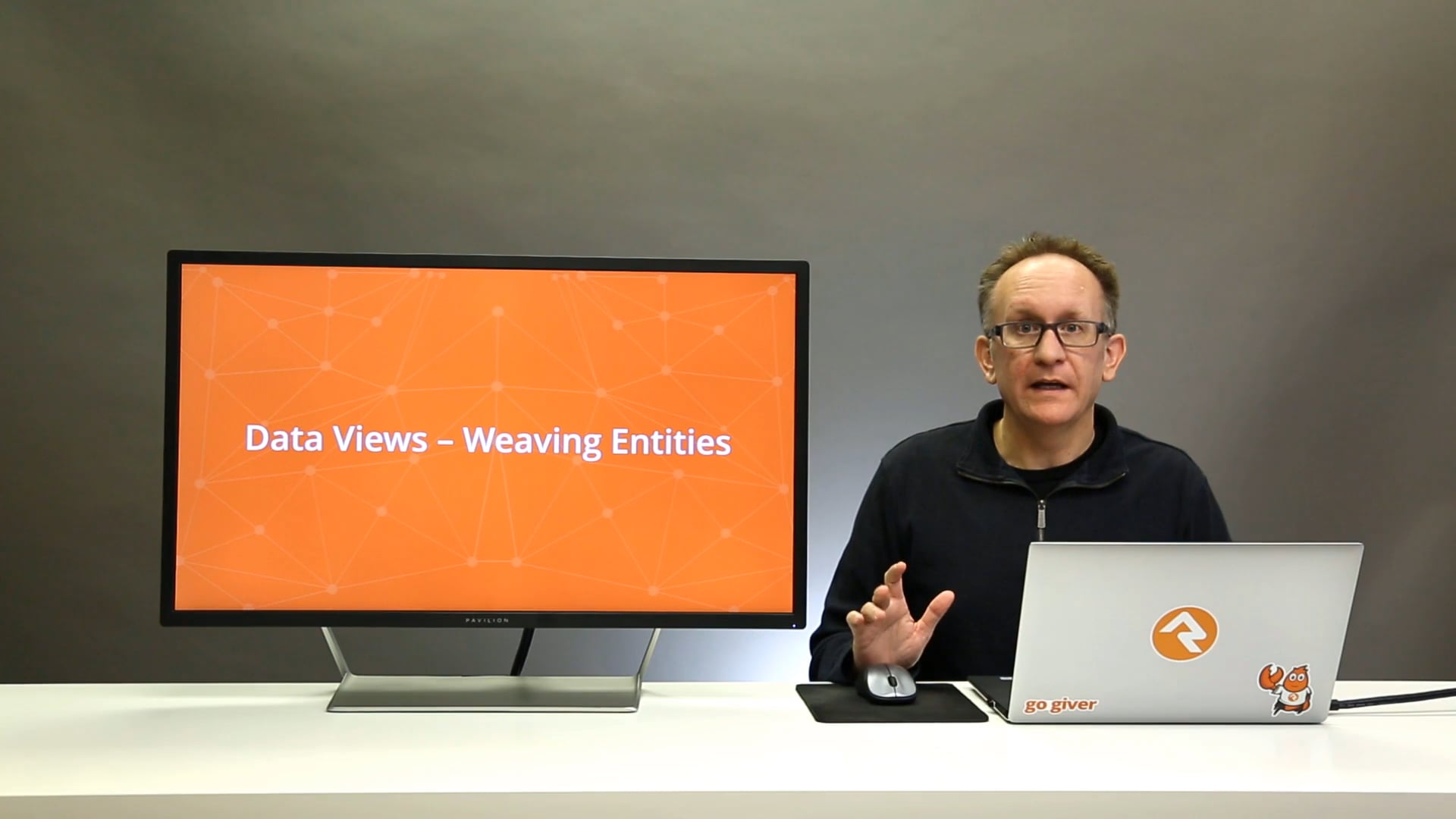 Reports - Weaving Data Views
