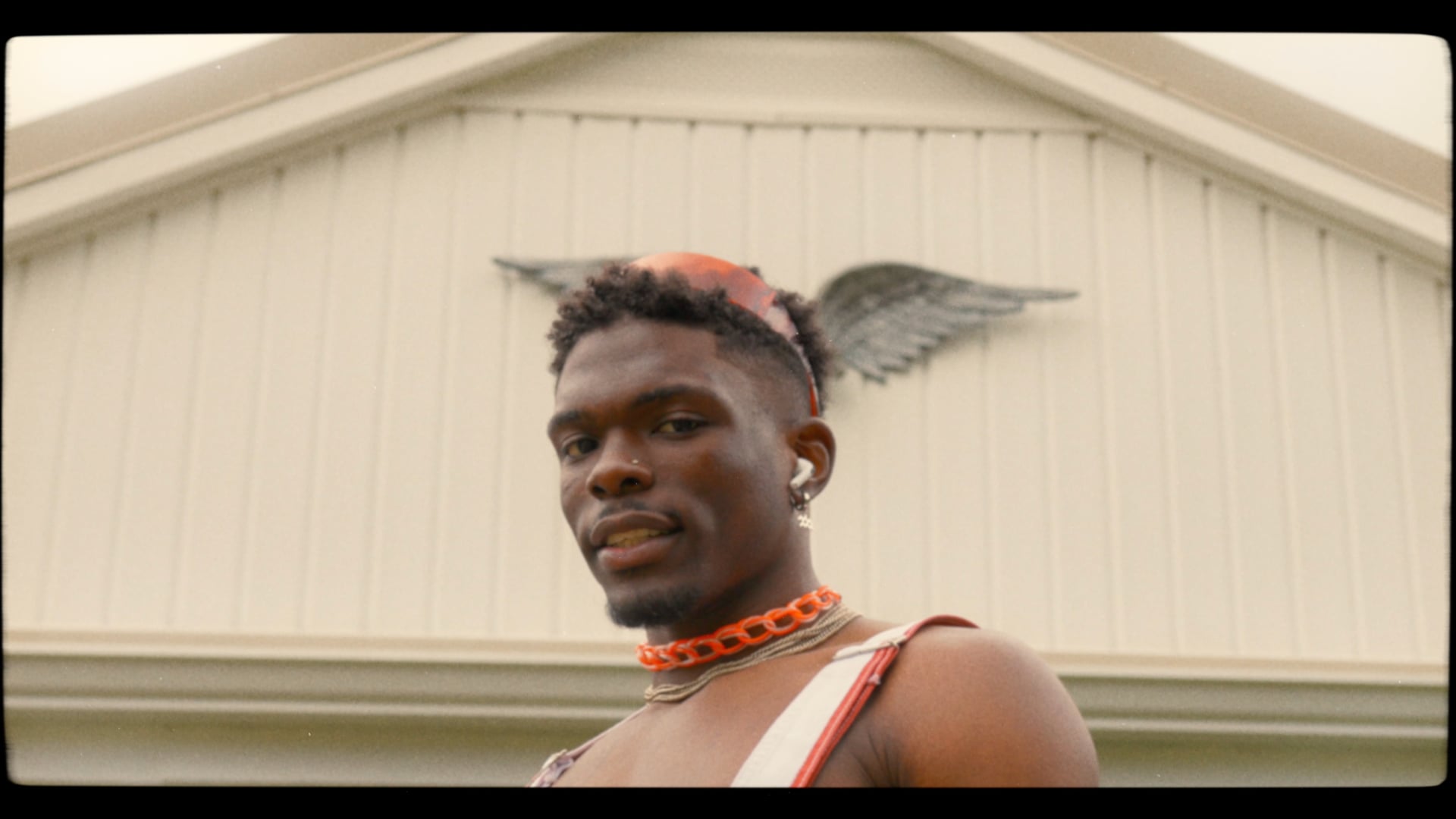 Lonell - Trackstar (Official Music Video)