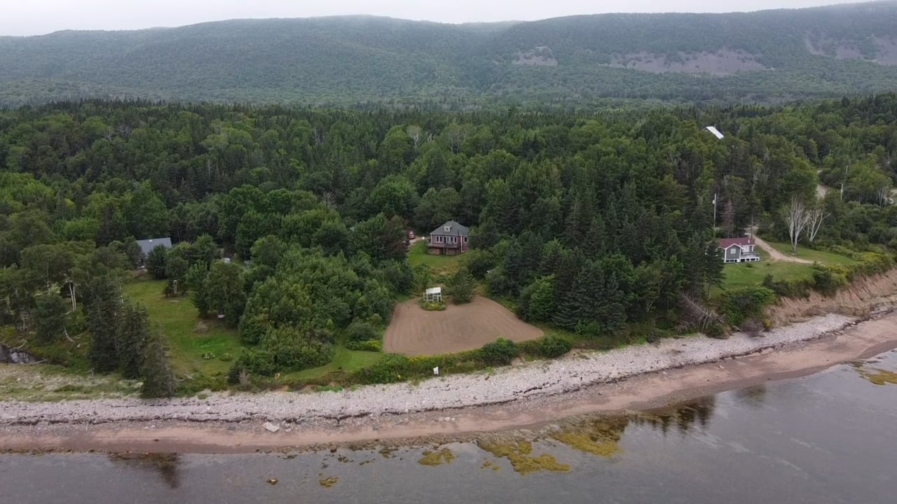 1660 New Campbellton road on Vimeo