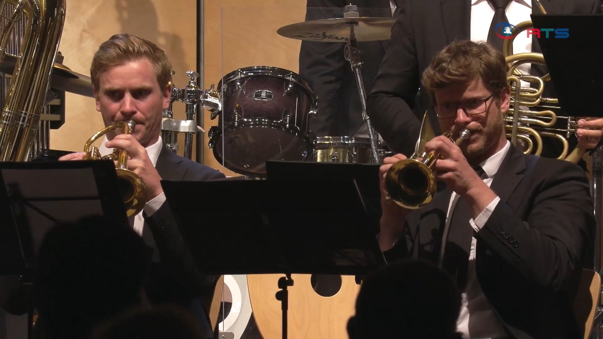 phil-blech-wien-vienna-brass-connection-und-pianistin-nada-dupovac-beim-hauptkonzert-der-sommerfestspiele-bischofshofen