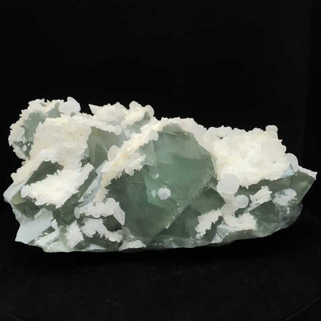 Fluorite and Calcite (old classic style)