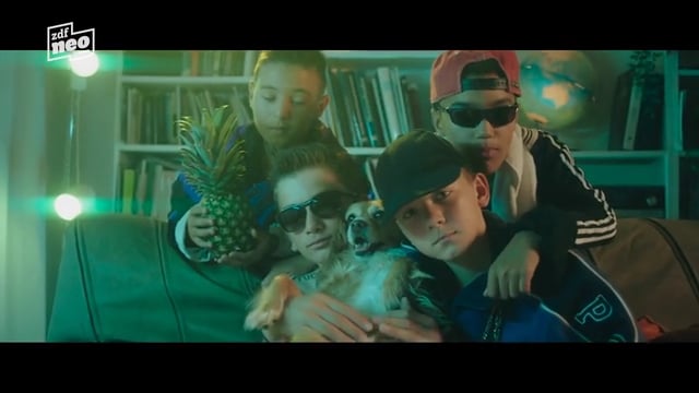 2019 » Neo Magazin Royale: Young Böhmermann Folge 187: Neue Freunde (ZDFneo)