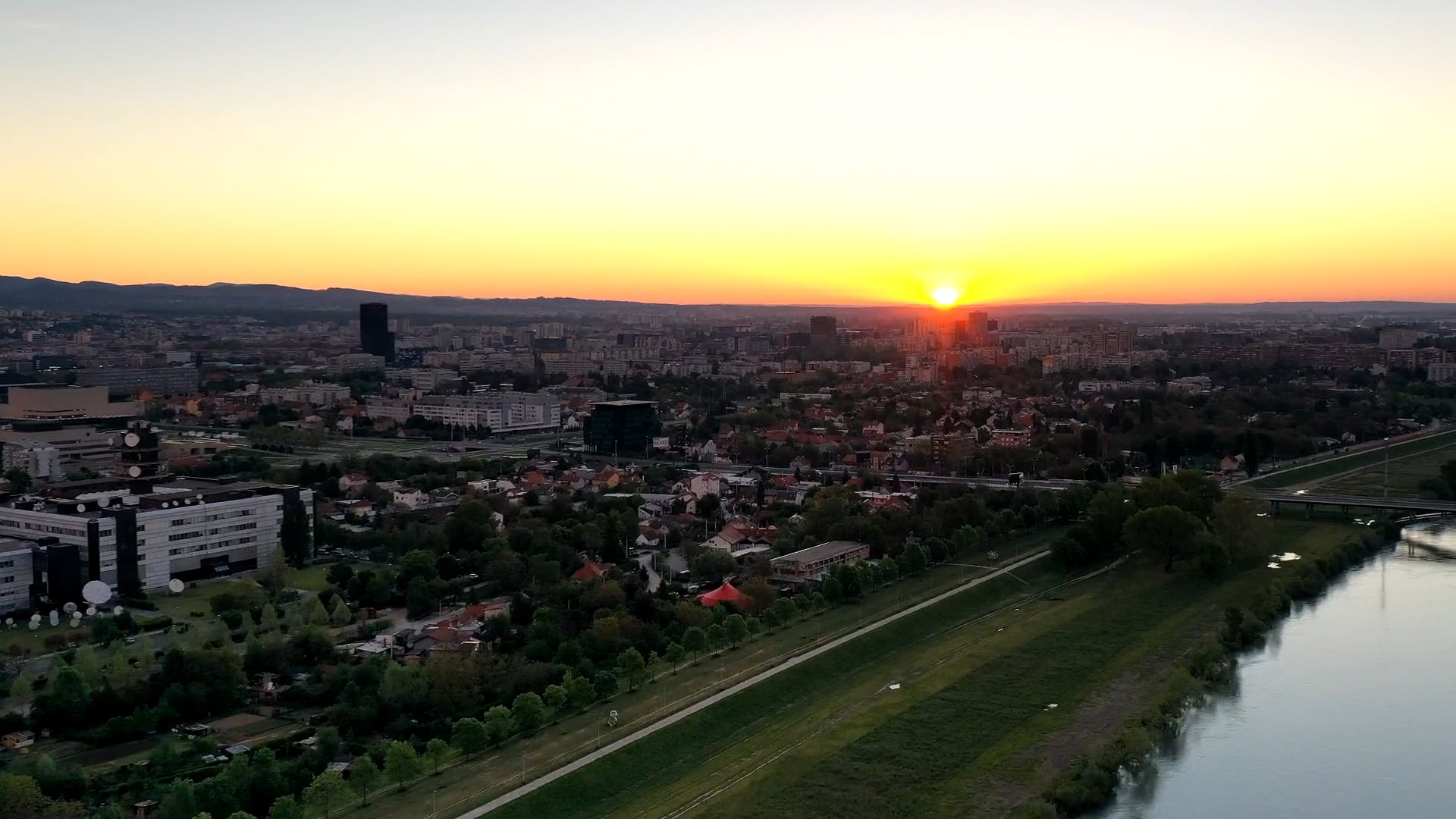 Morning sunrise in the city of Zagreb hyperlapse