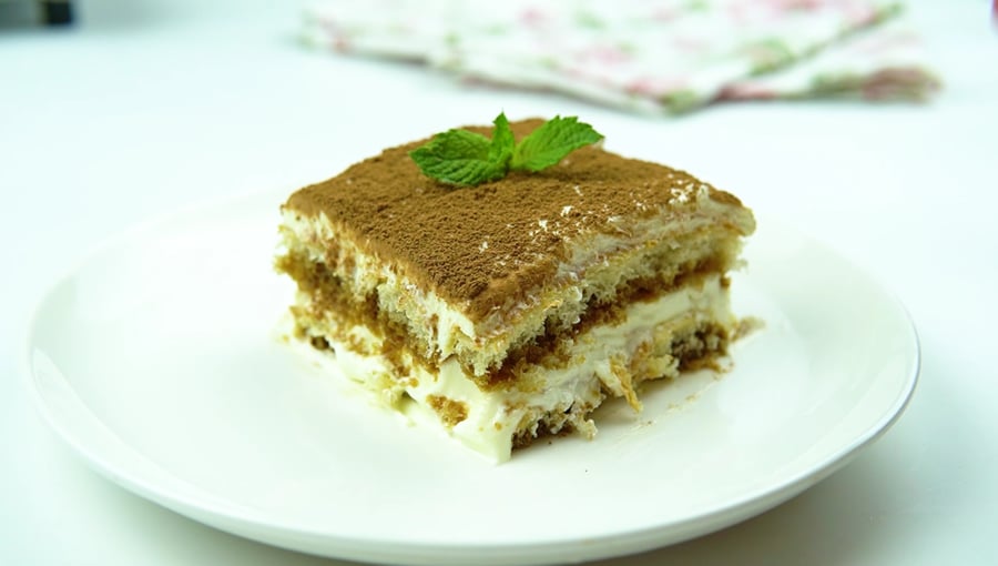 Traditional Tiramisu Cake