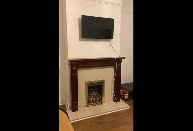 Beresford St - 1 Room - &pound;400/Month inc Bills Main Photo