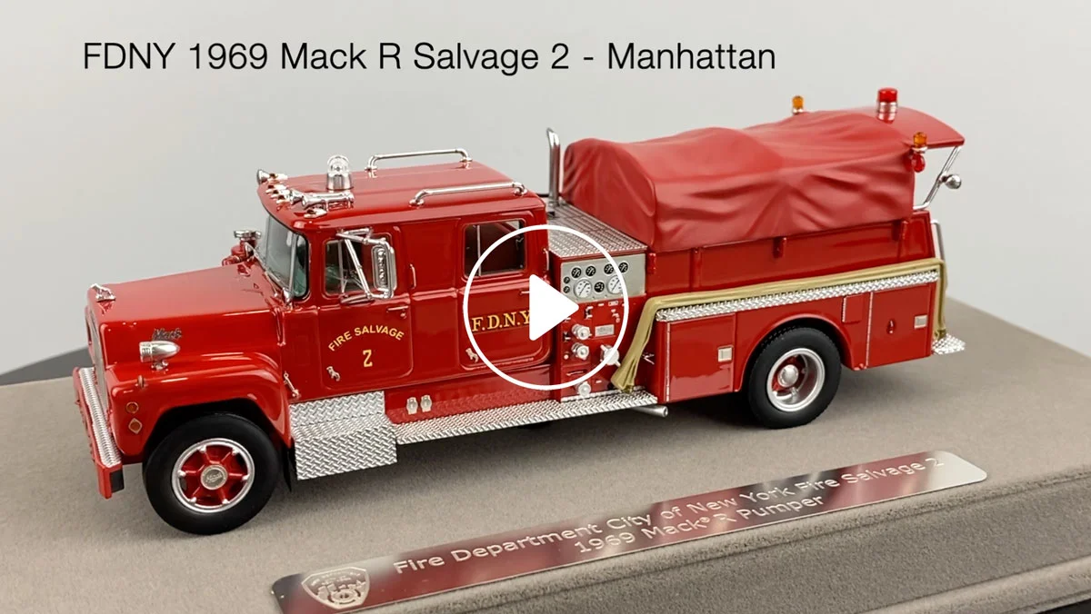 Fire Replicas FDNY 1969 Mack® R Salvage 2 - Manhattan