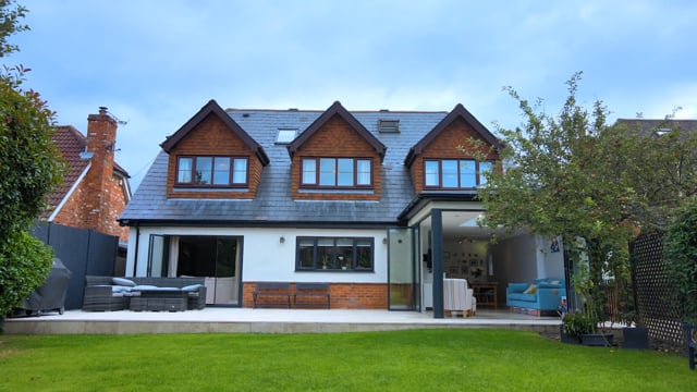 32 Watmore Lane, Winnersh.mov
