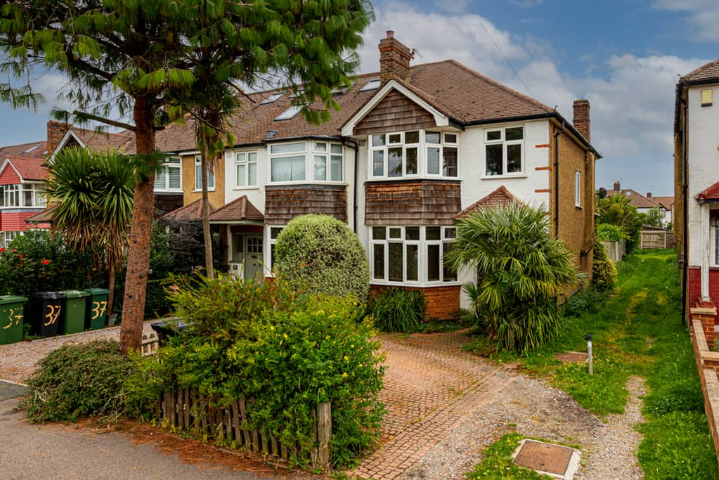 Fairford Gardens, Worcester Park The Personal Agent on Vimeo