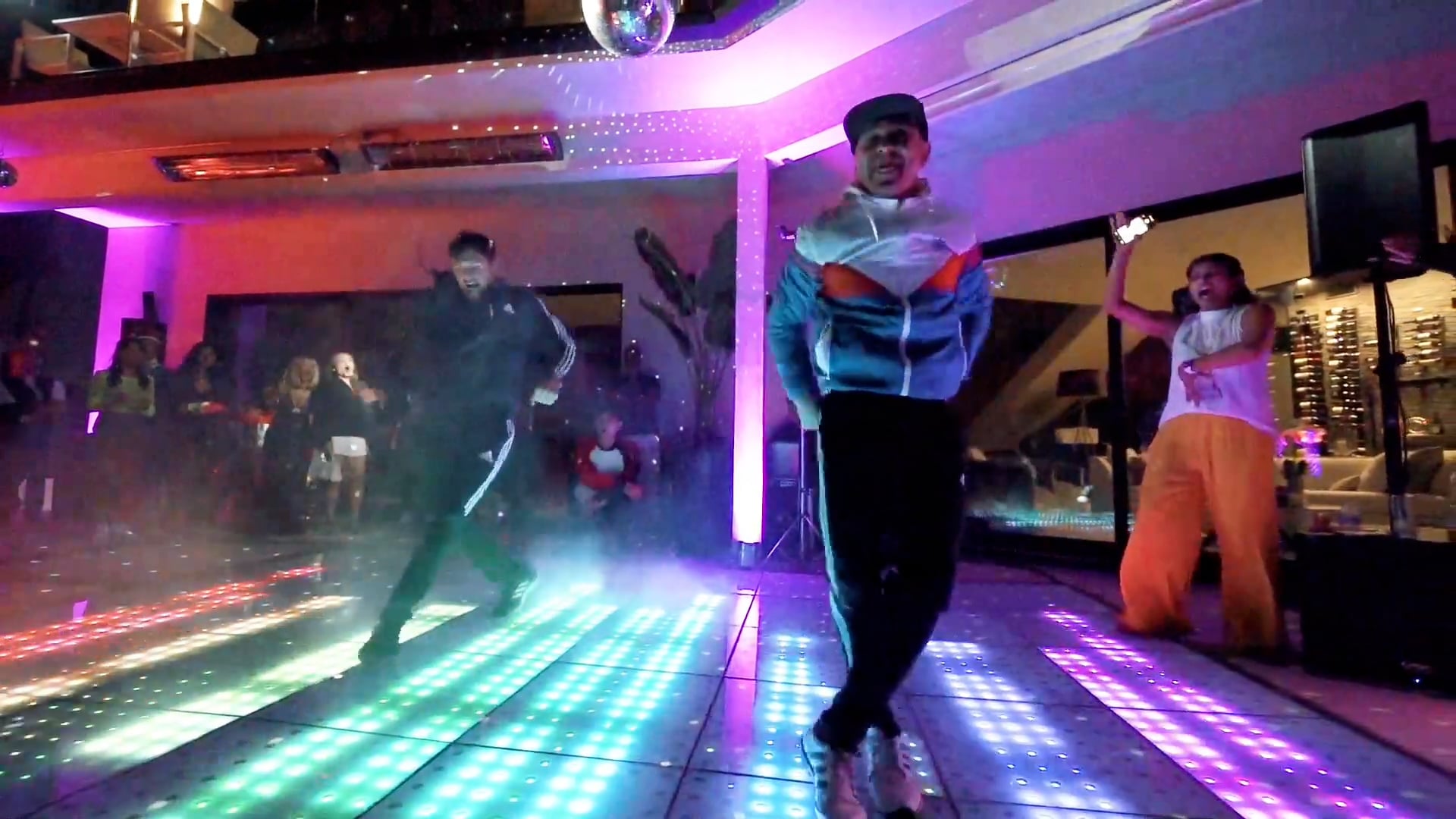 Promotional video thumbnail 1 for Dance La Entertainment 
