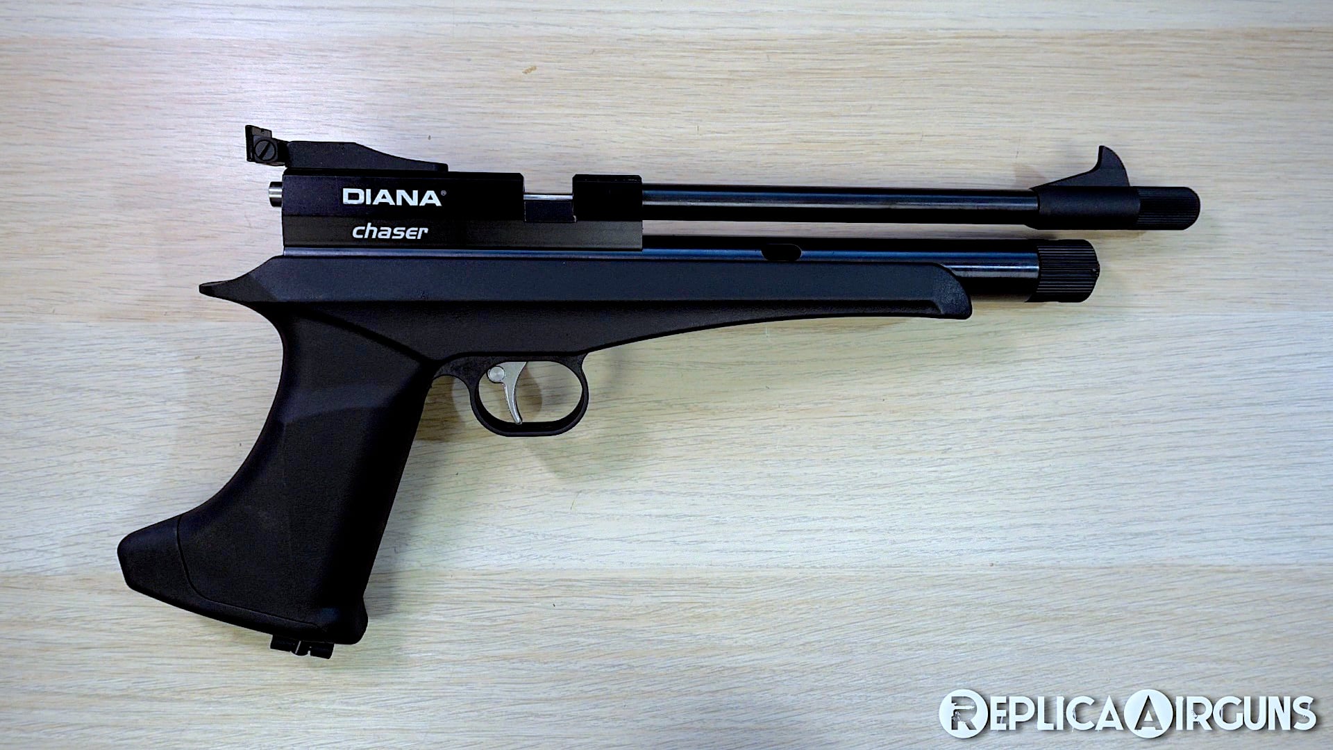 Diana Chaser CO2 .177 Caliber Bolt Action Pellet Pistol Table Top Review