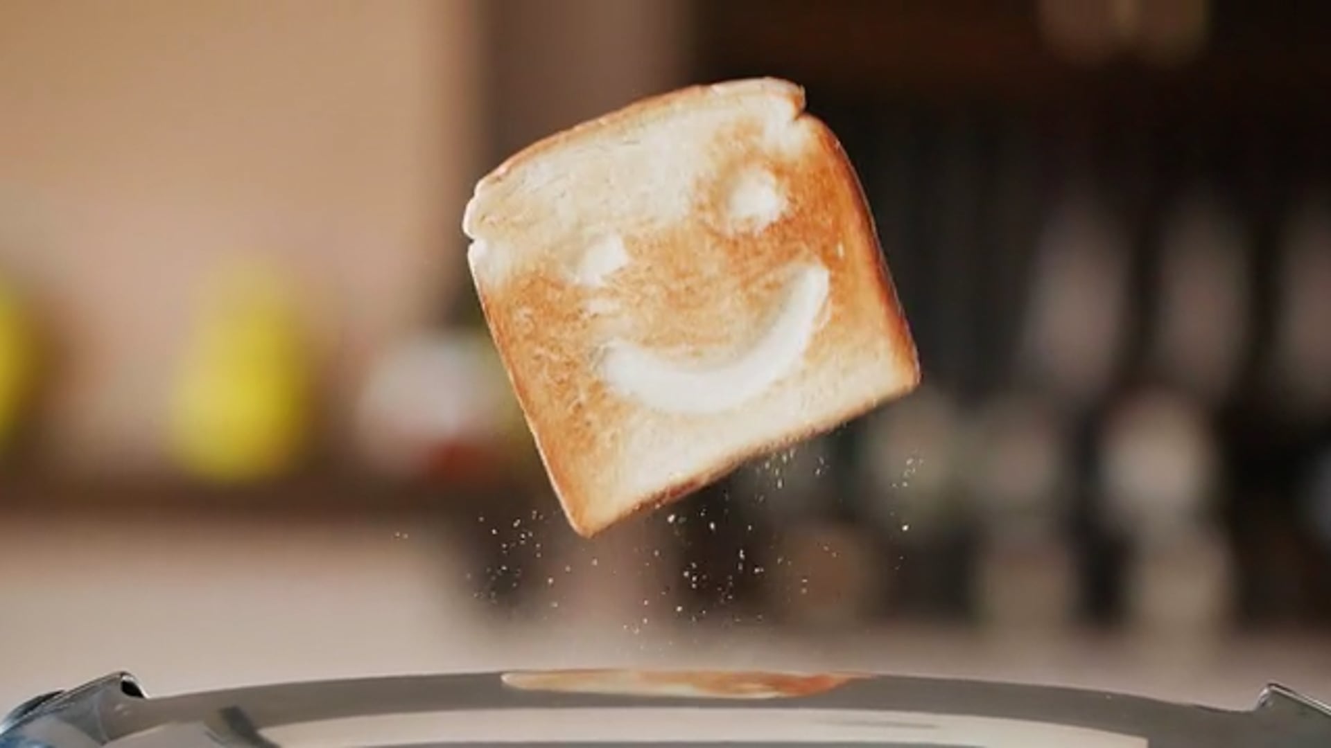 Happy toast | Spot, commercial