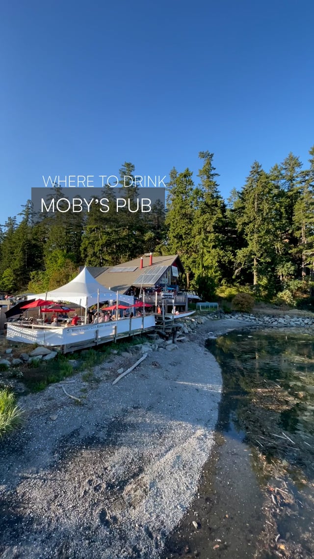 Where to drink on Saltspring Island - BC - Canada - Moby's Pub