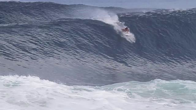 Timmy Reyes Surfing Hawaii Jan 2011 from Tony Adams
