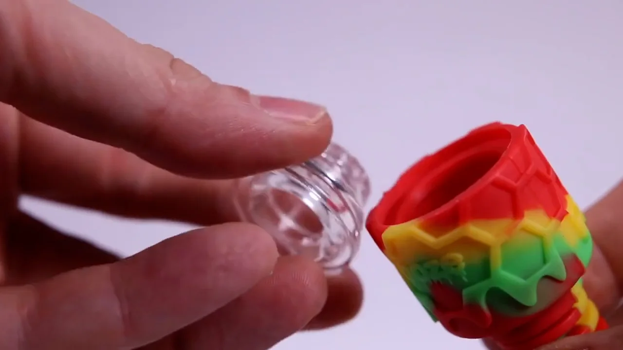 OOZE - Armor Silicone Bong Bowl - ガラスボング 水パイプ用 OOZE - Armor Silicone Bong Bowl - ガラスボング 水パイプ用